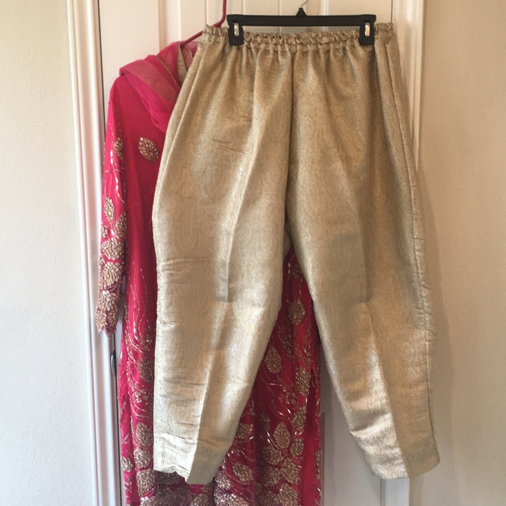 Pakistani dress/shalwar kameez SOLD - Picture 4 of 8